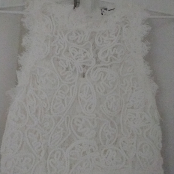 Dress - Picture 5 of 9